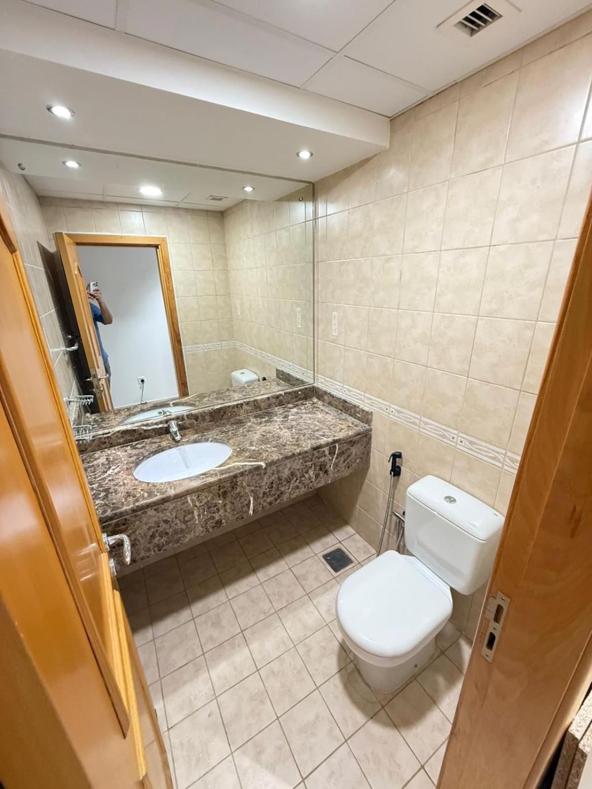 Backpackers Heaven ! 18 Beds In A 2 Bedroom Apartment In Front Of Union Metro Station Diera Dubaj Zewnętrze zdjęcie
